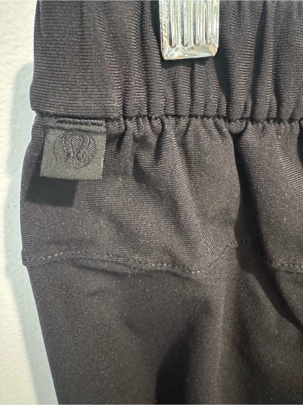 Lululemon ABC Straight leg jogger Stretch black size Large like new